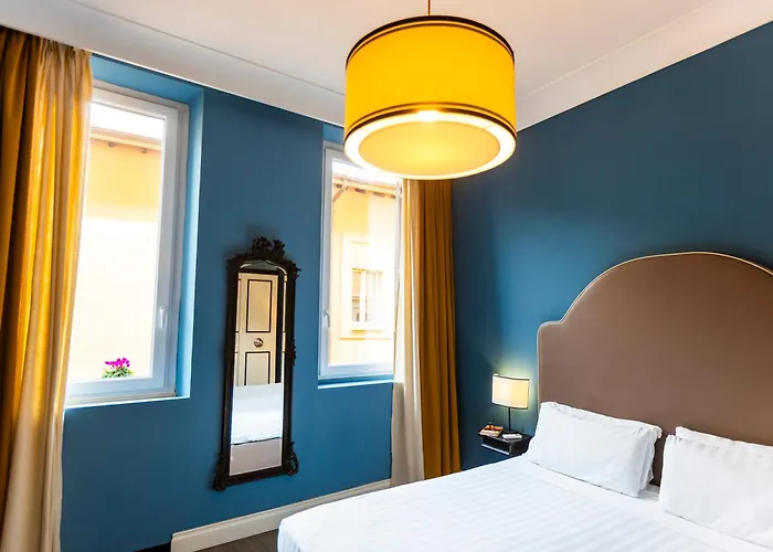 Couette-café Jb Relais- Campo De' Fiori 4*