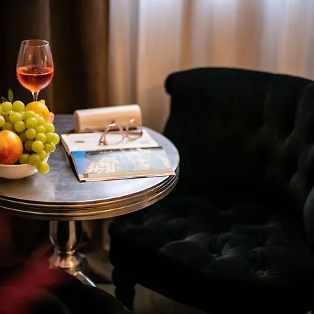 Jb Relais- Campo De' Fiori 4*